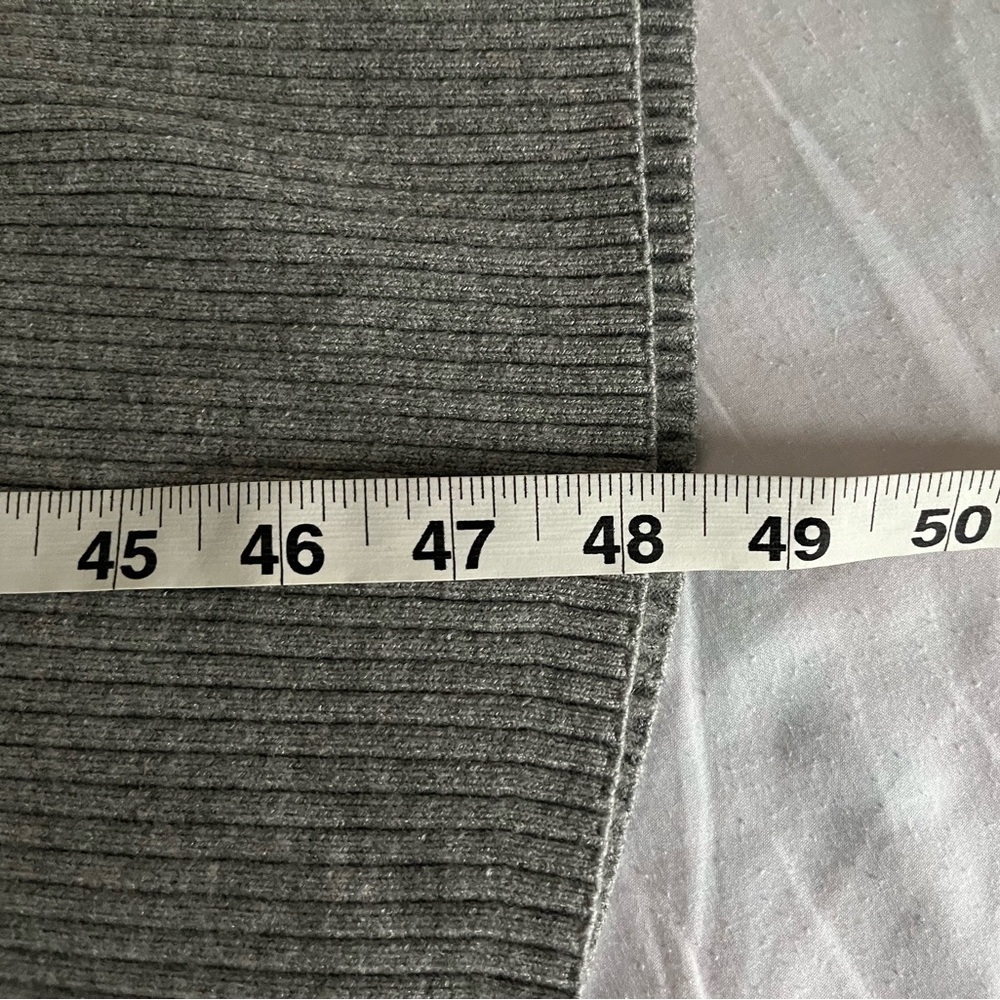 Abercrombie & Fitch Gray Knit Midi Off Shoulder Cozy Soft Sweater Dress Sz M EUC - Picture 7 of 14